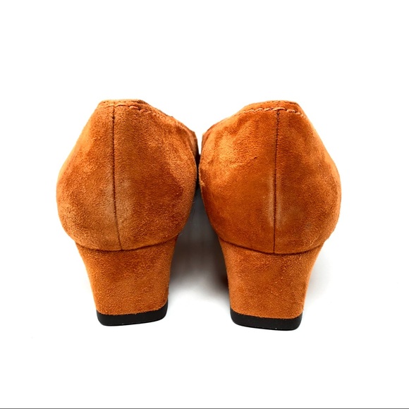 ISAAC MIZRAHI couture suede loafers, size 8, made in Italy, NWOT - Picture 5 of 6